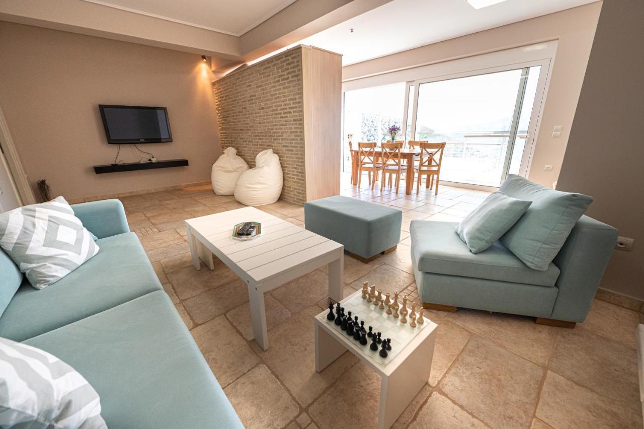 Kalavria Luxury Suites, Afroditi Suite With Magnificent Sea View And Private Swimming Pool. Pórosz Kültér fotó